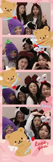have u guys done to a korean photo booth before?