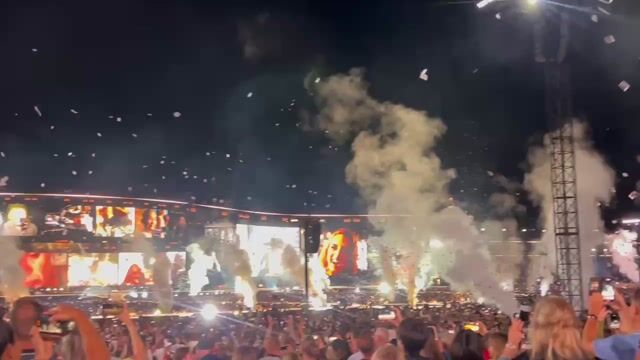 would you fly to another country to see an artist?