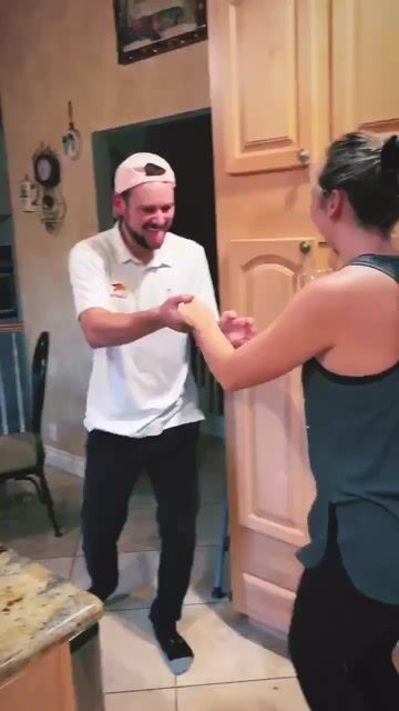 What’s your love language? (How do you SHOW someone love)